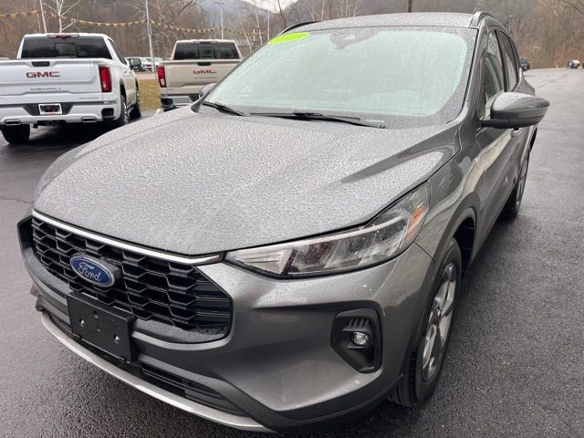 Used 2025 Ford Escape ST-Line Select AWD/4WD image 17