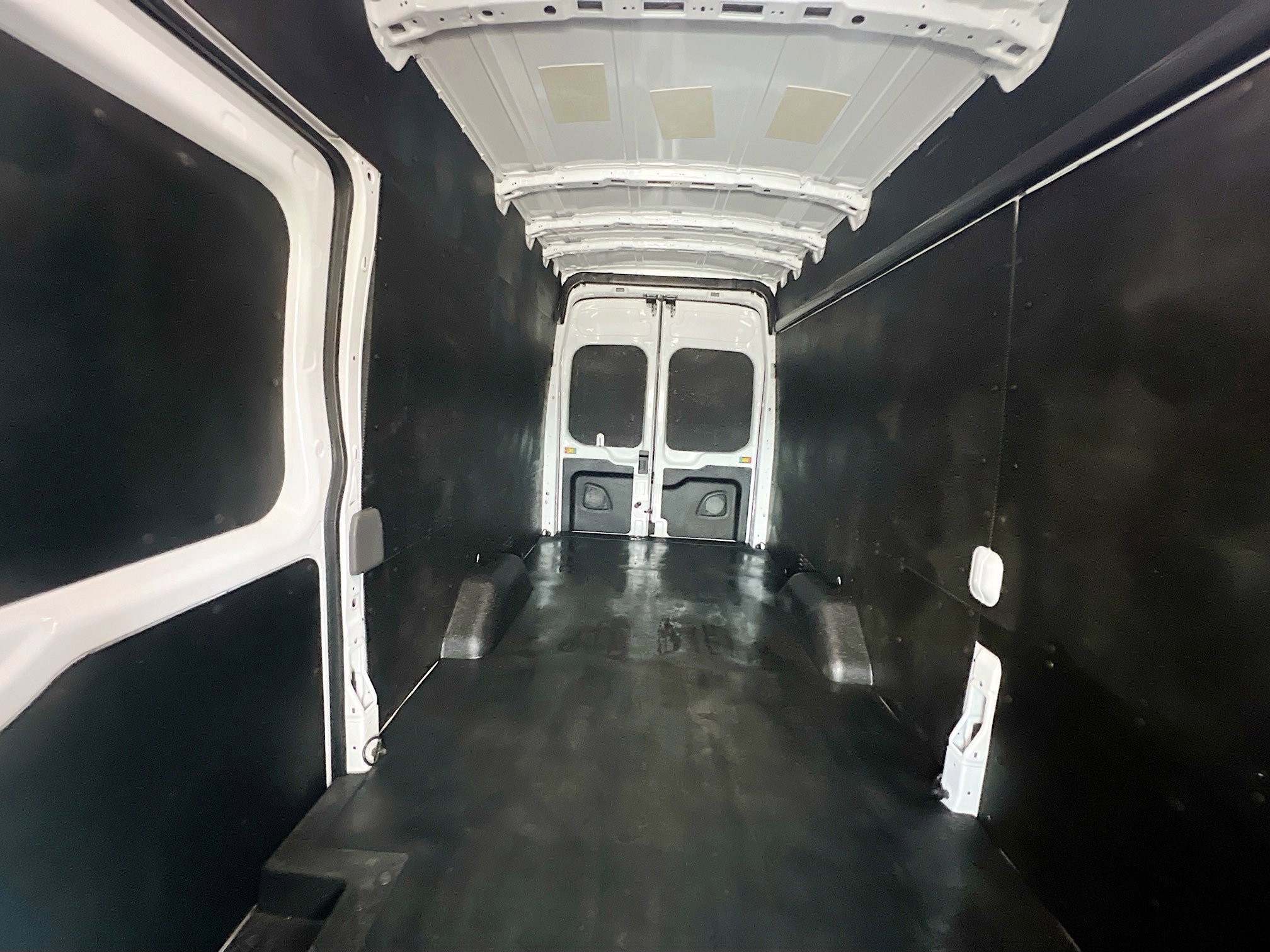 Used 2023 Ford Transit 250 148 High Roof Extended w/ Load Area Protection Package RWD image 29
