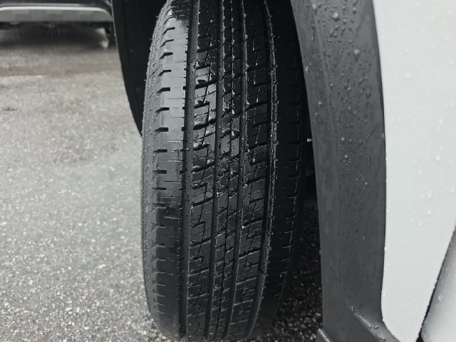 Certified 2023 GMC Acadia SLT FWD image 32