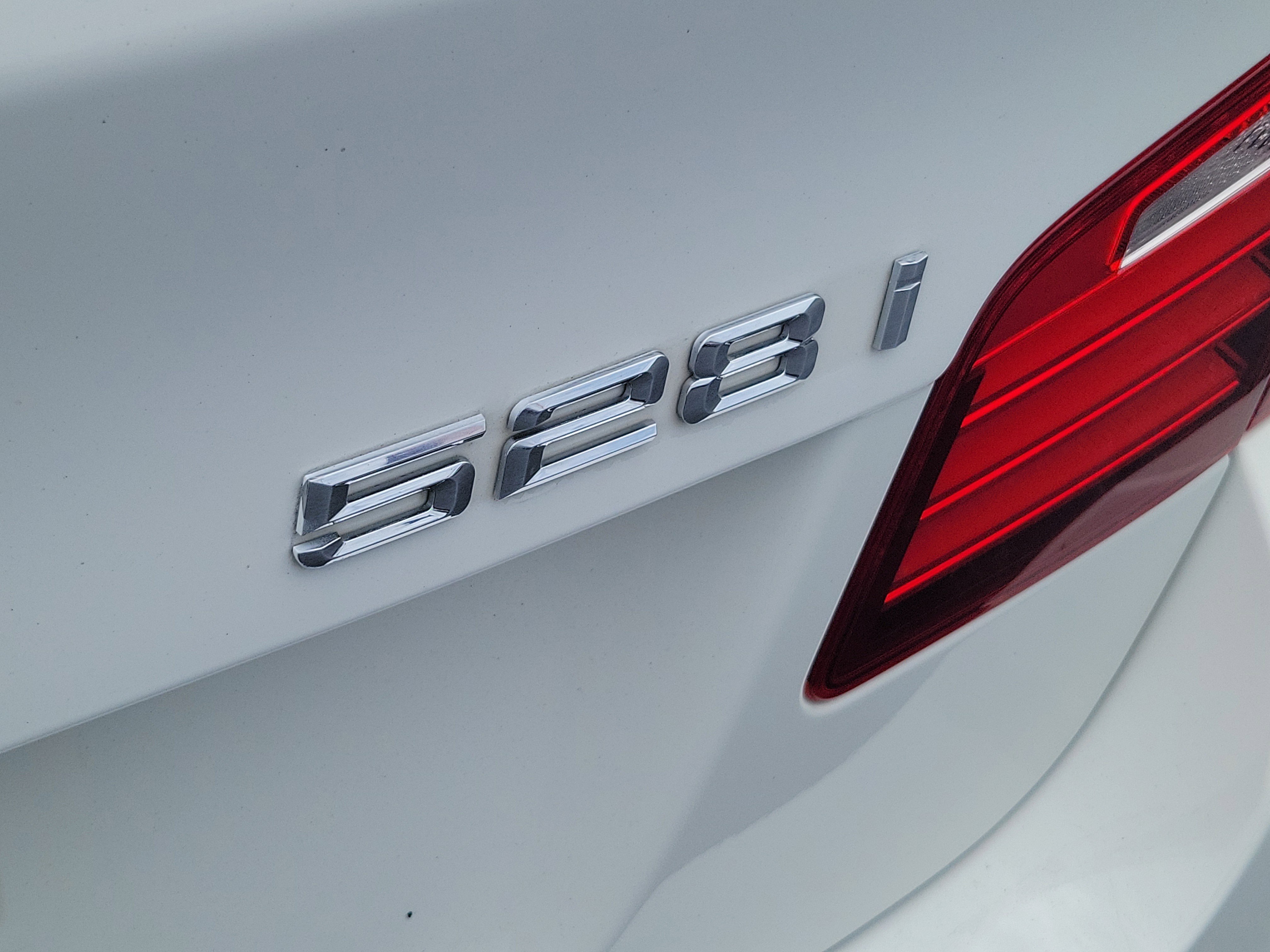 Used 2014 BMW 528i Sedan RWD image 5