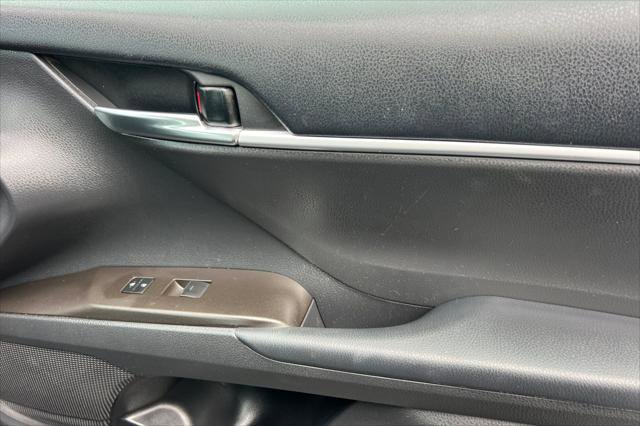 Certified 2022 Toyota Camry LE w/ Convenience Package FWD image 17