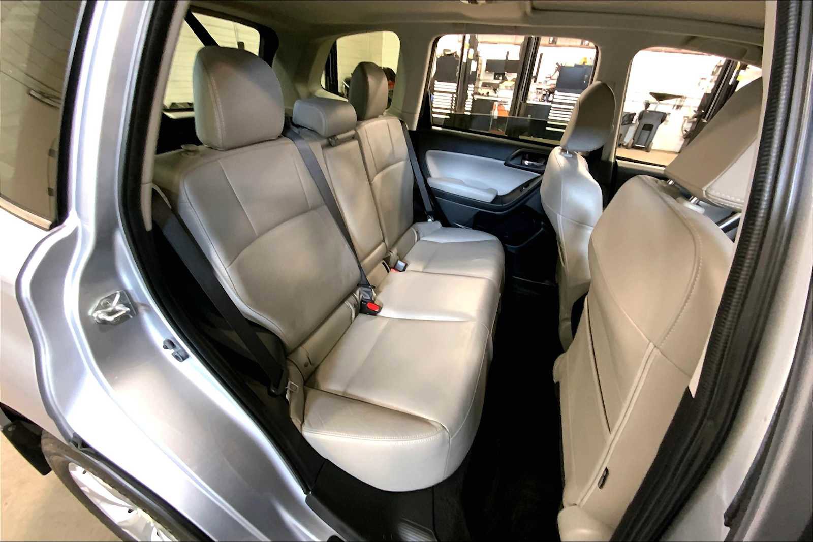 Used 2016 Subaru Forester 2.5i Limited image 19