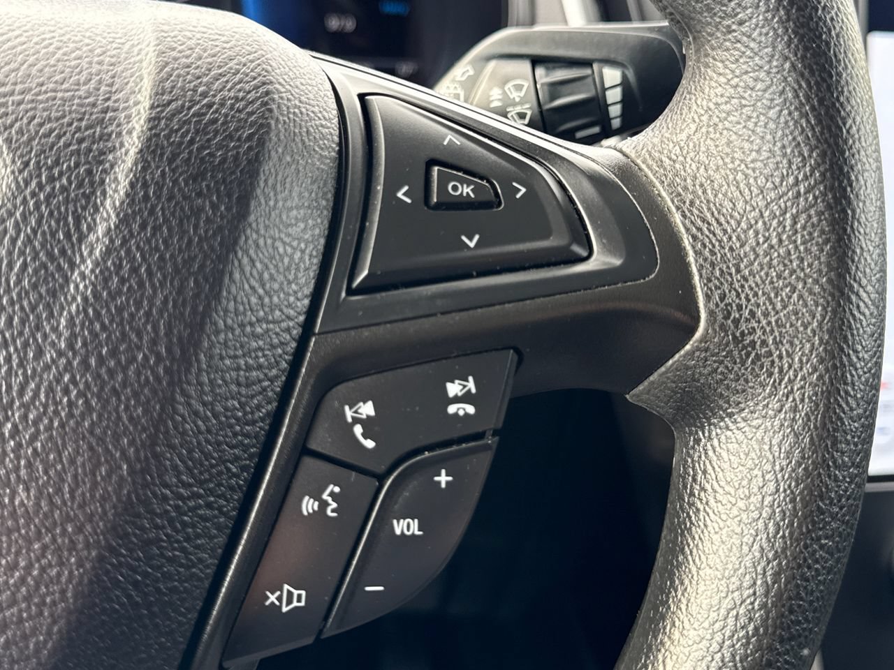 Used 2022 Ford Edge SE AWD/4WD image 26