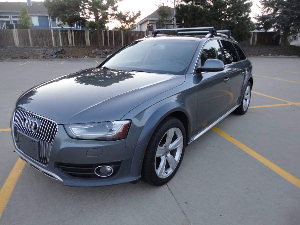 Used 2016 Audi A4 Premium Plus w/ Technology Package AWD/4WD image 2