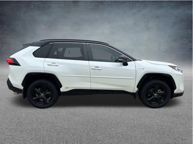 Used 2021 Toyota RAV4 XSE AWD/4WD image 10
