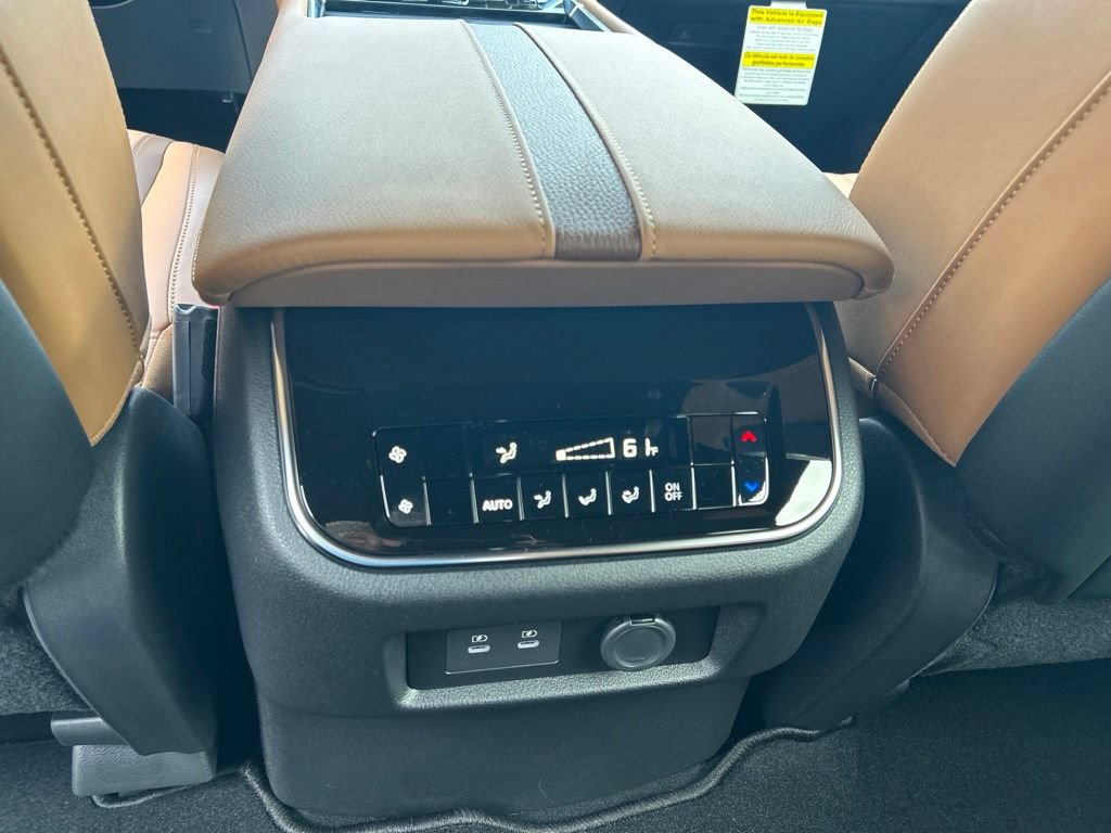 New 2026 Nissan Armada SL AWD/4WD image 25