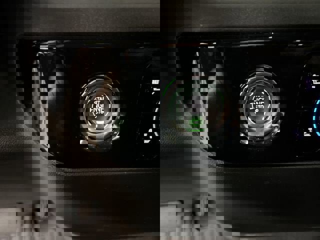 Certified 2023 Chevrolet Silverado 1500 LT w/ Z71 Off-Road Package AWD/4WD image 16