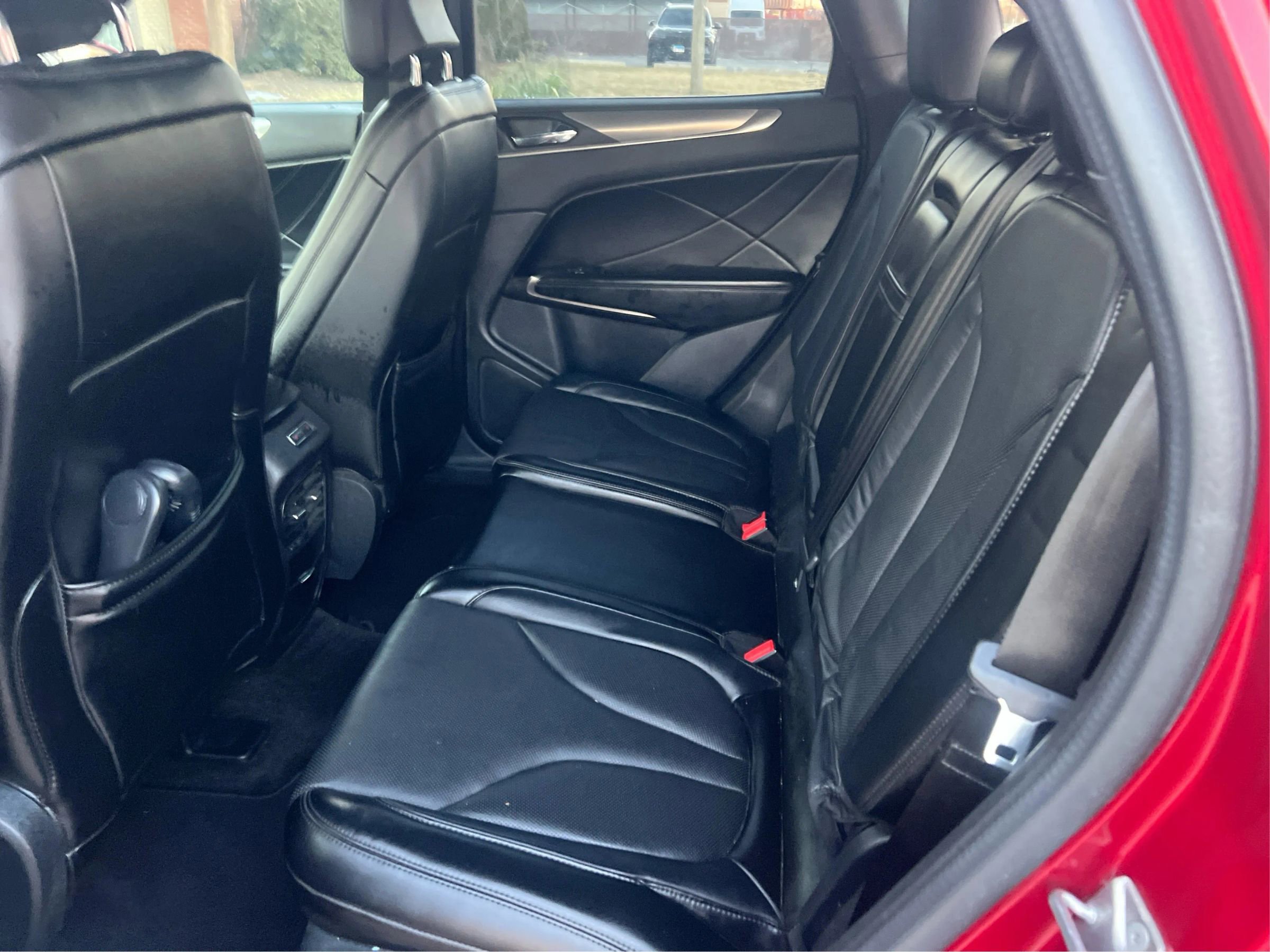 Used 2015 Lincoln MKC AWD w/ Equipment Group 102A Reserve image 11