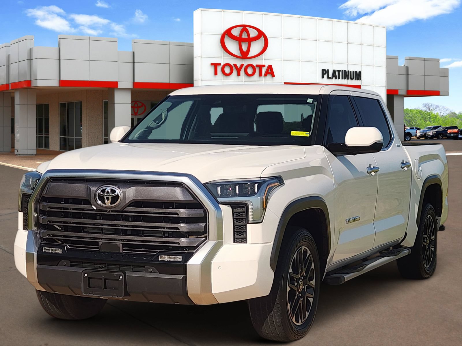 Used 2023 Toyota Tundra Limited AWD/4WD image 2