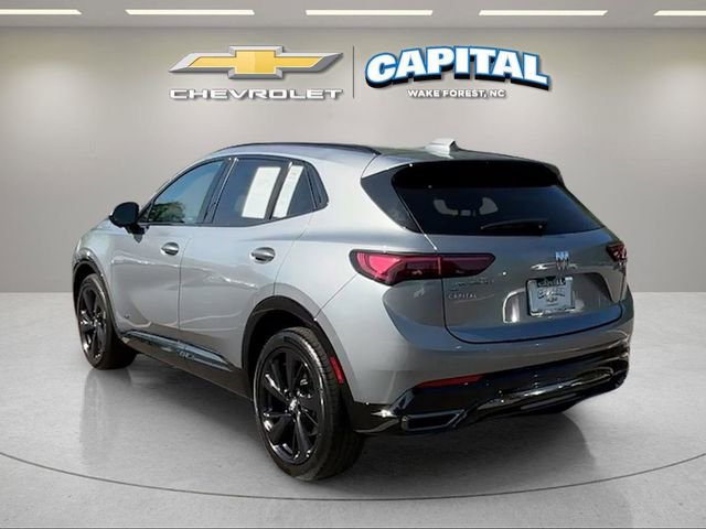 Used 2025 Buick Envision Sport Touring AWD/4WD image 3