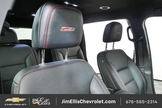 Used 2024 Chevrolet Traverse Z71 w/ Enhanced Driving Package AWD/4WD image 21
