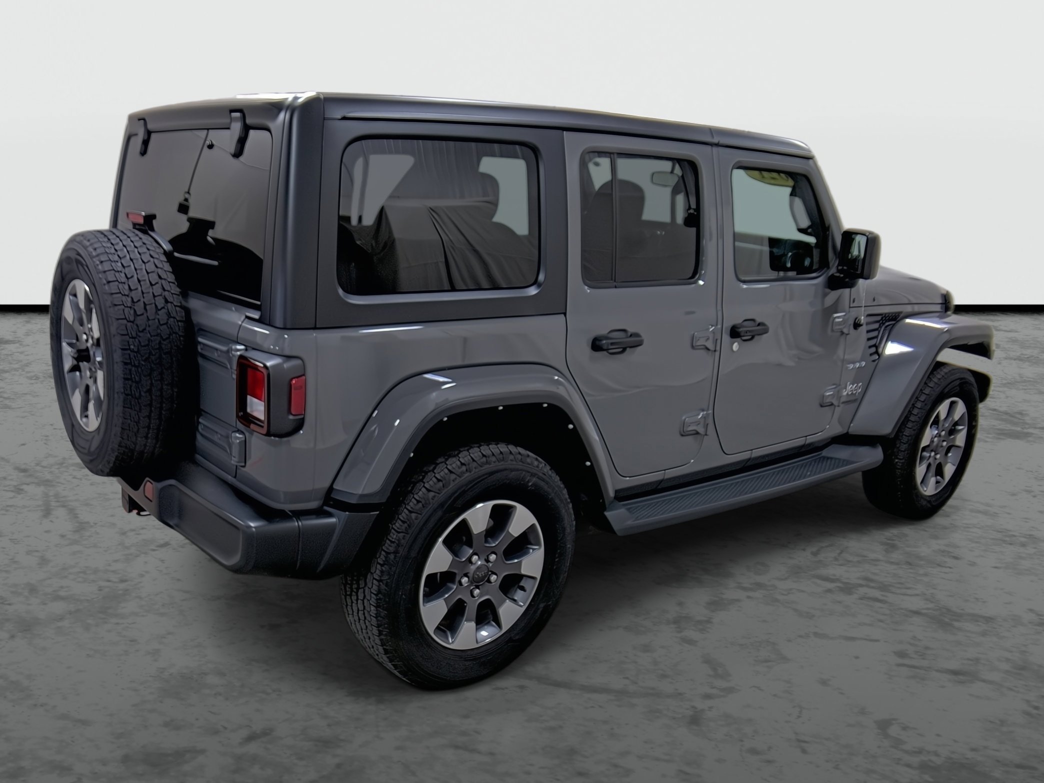 Used 2021 Jeep Wrangler Unlimited Sahara w/ Cold Weather Group image 4