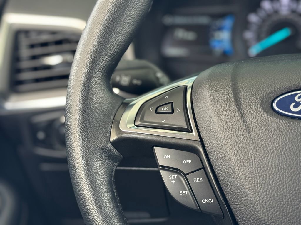Used 2024 Ford Edge Titanium AWD/4WD image 10
