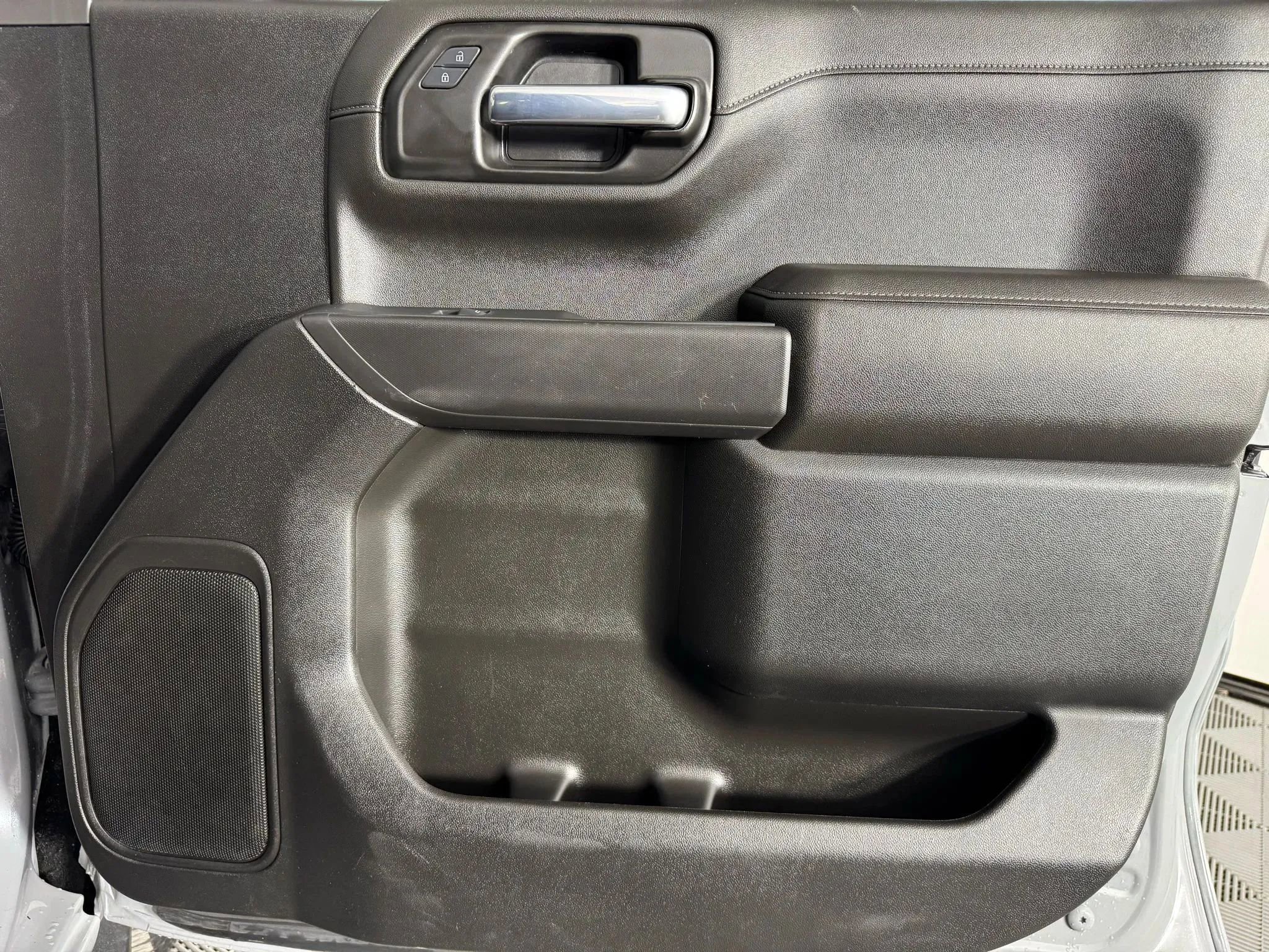 Used 2024 Chevrolet Silverado 1500 Custom w/ LPO, Dark Essentials Package image 38