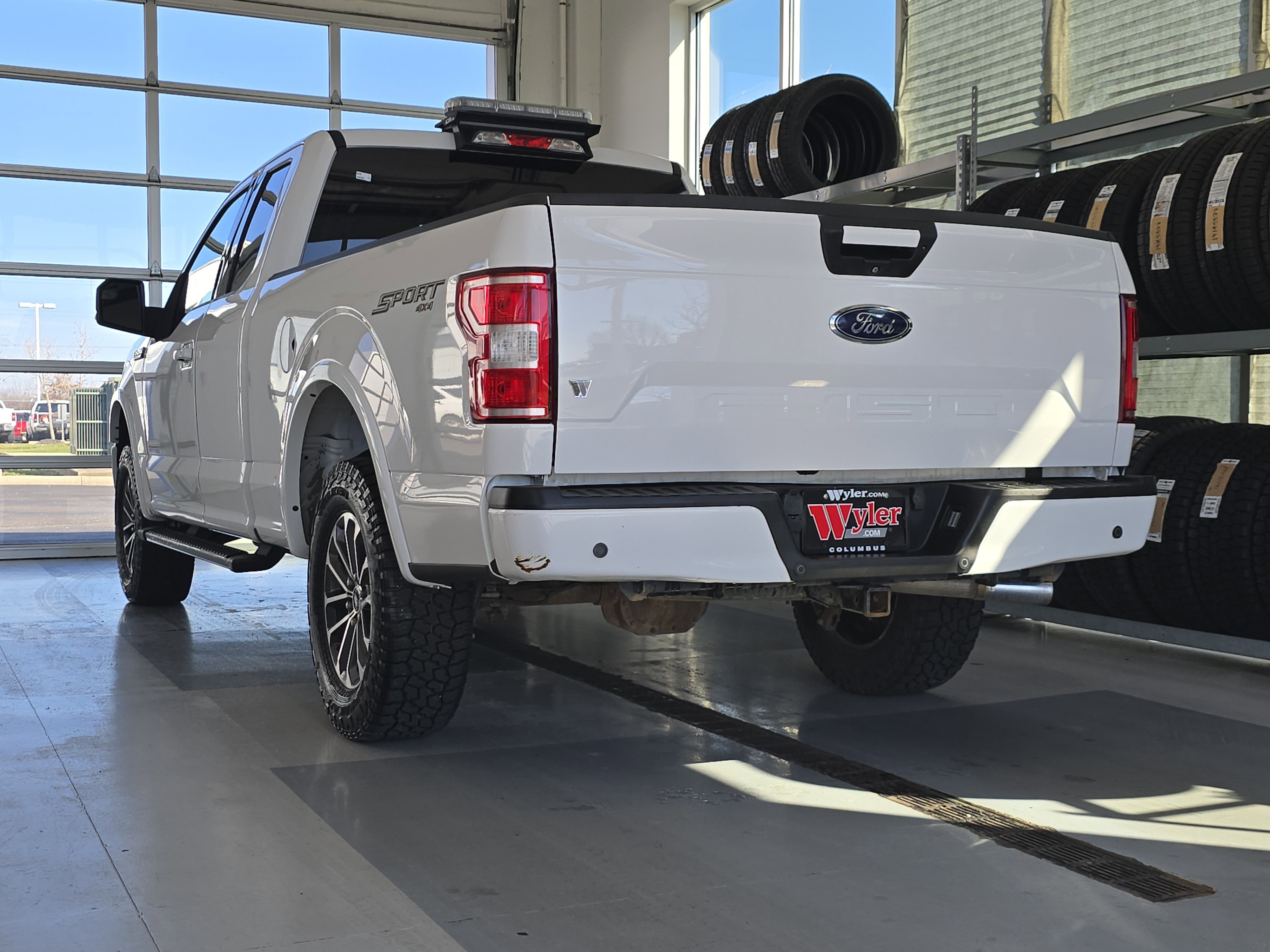 Used 2018 Ford F150 XLT w/ Equipment Group 302A Luxury image 7