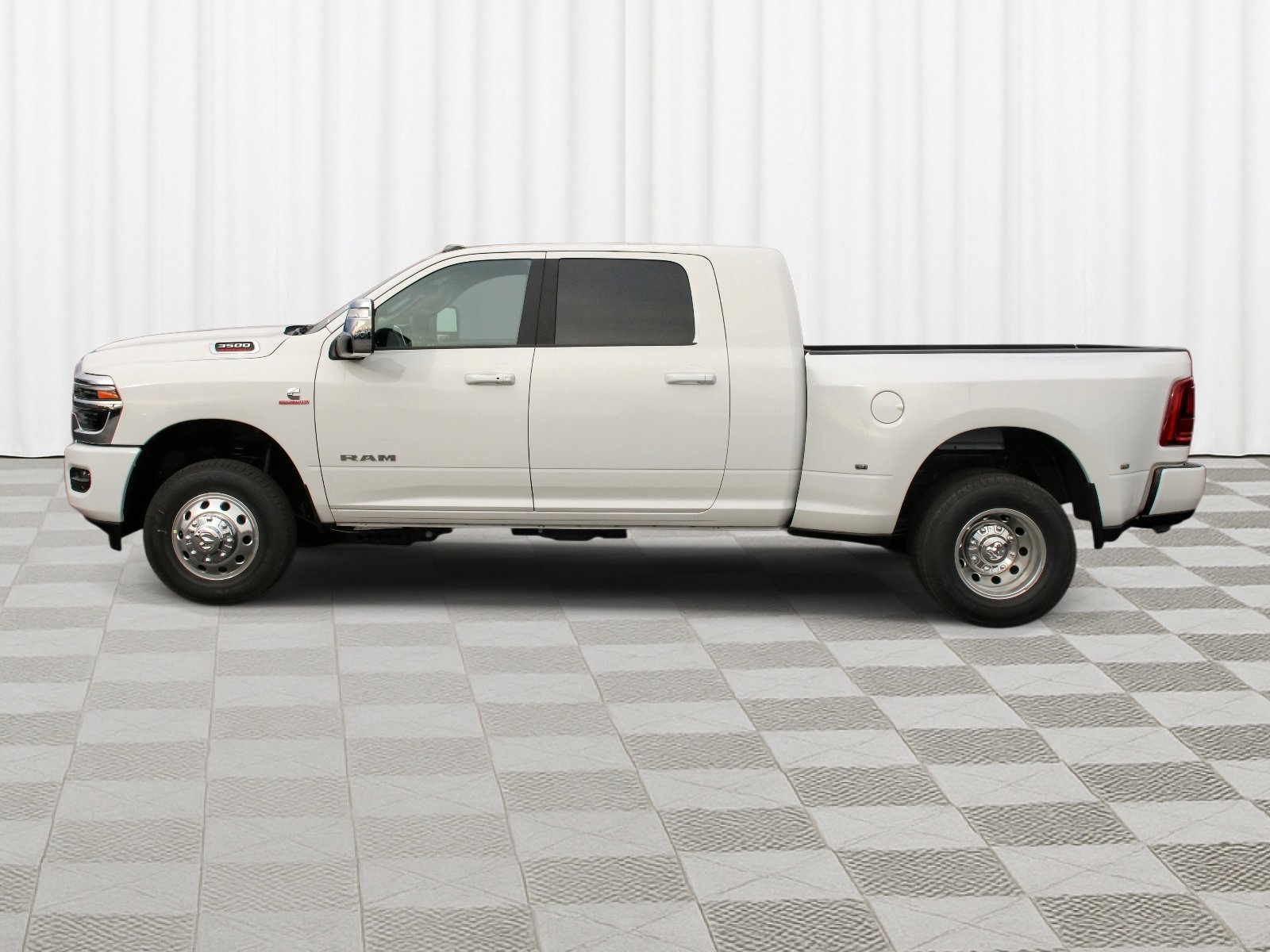 New 2026 RAM 3500 Laramie image 34