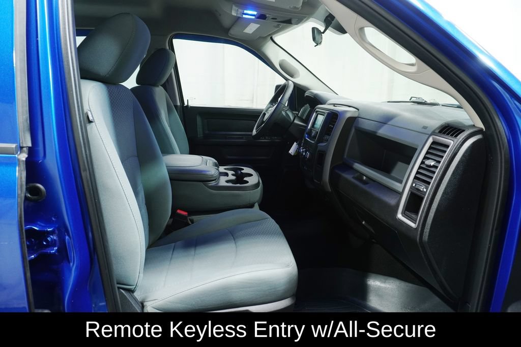 Used 2019 RAM 1500 Express w/ Express Value Package AWD/4WD image 12