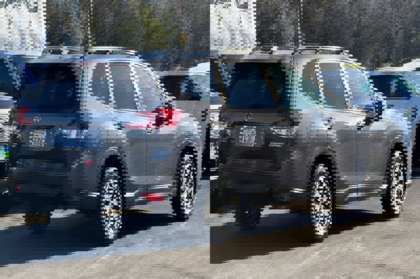 Used 2023 Subaru Forester Premium image 3