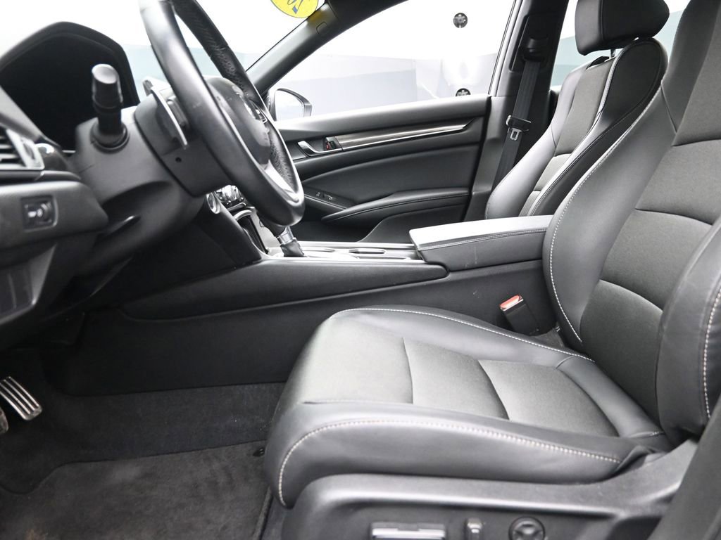 Used 2022 Honda Accord Sport image 15