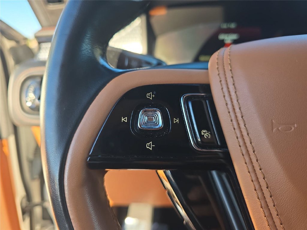 Used 2023 Lincoln Aviator Black Label AWD/4WD image 25