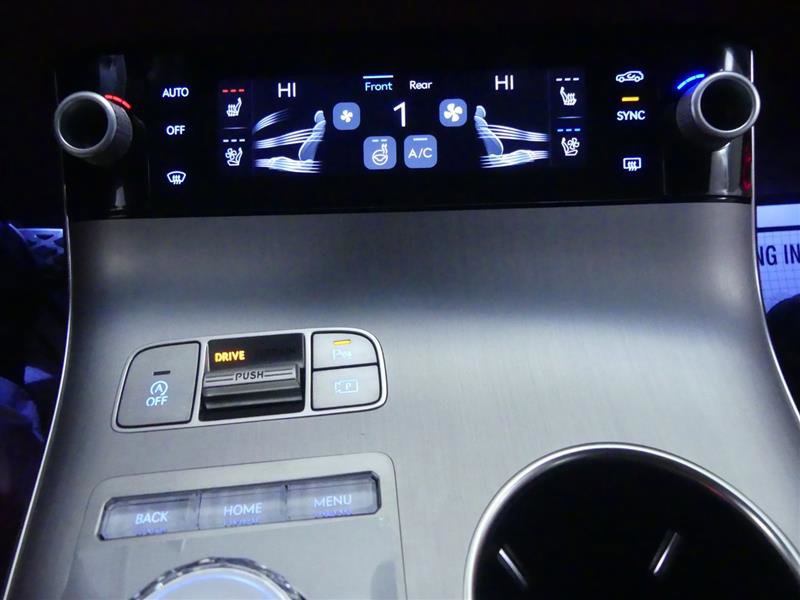 Used 2026 Genesis GV70 3.5T Sport Advanced image 36