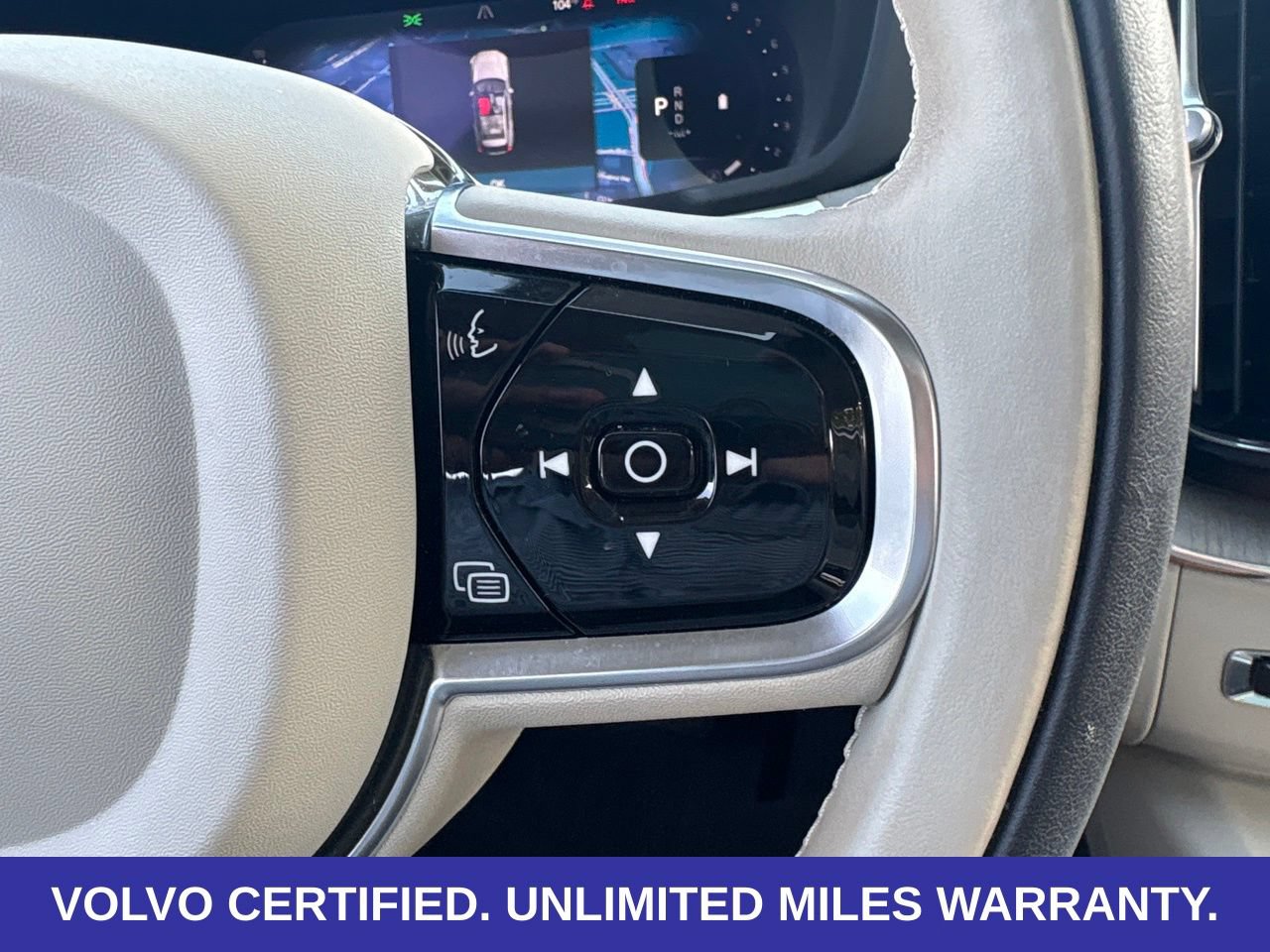 Certified 2024 Volvo XC60 B5 Plus w/ Protection Package Premier AWD/4WD image 25