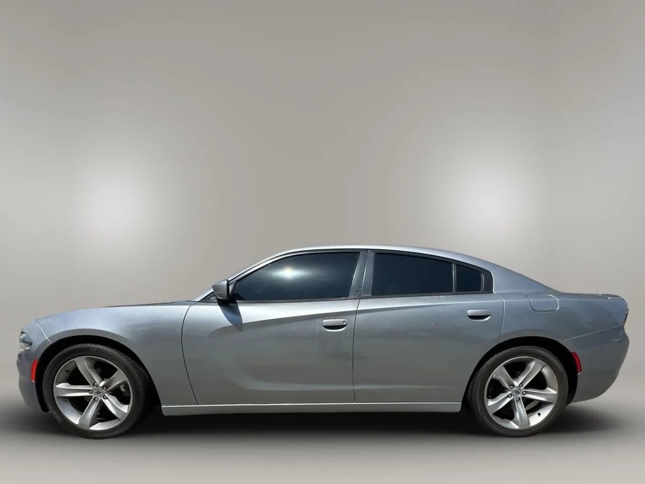 Used 2017 Dodge Charger R/T RWD image 7
