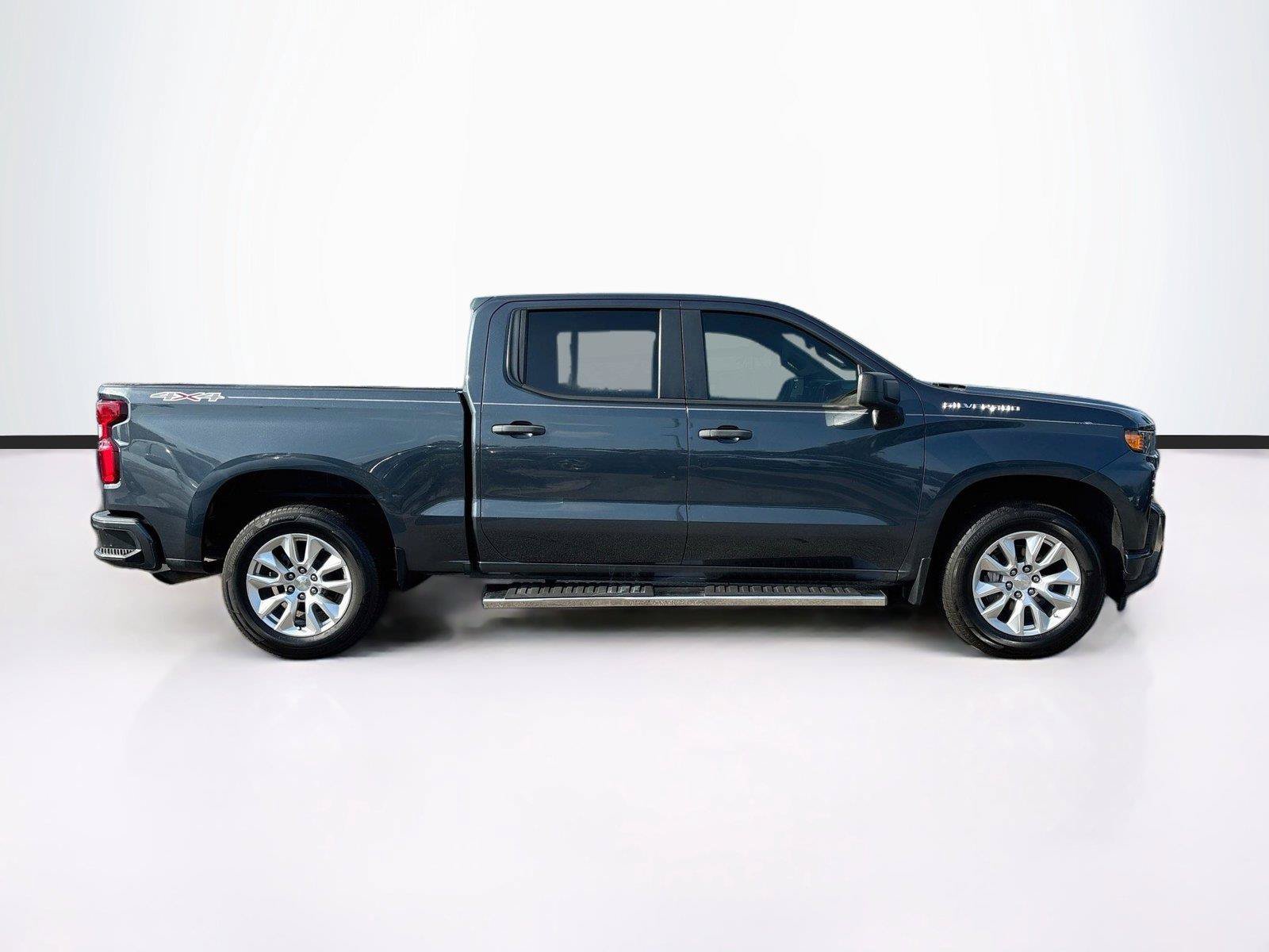 Used 2022 Chevrolet Silverado 1500 Custom AWD/4WD image 8