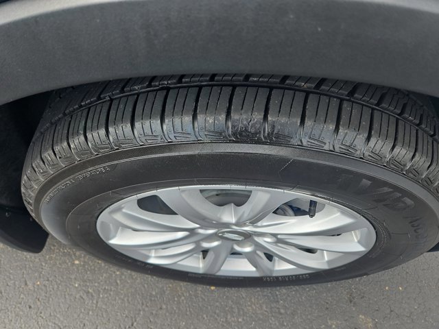 Used 2021 Cadillac XT4 Luxury image 3