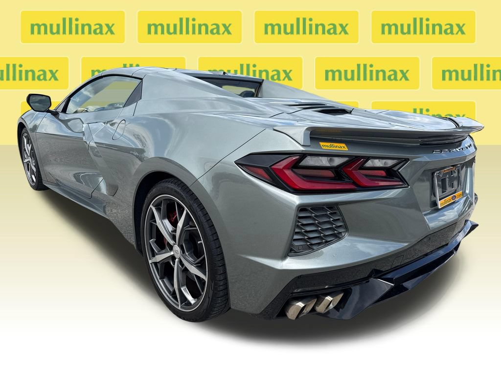 Used 2022 Chevrolet Corvette Stingray Premium Conv w/ Z51 Performance Package RWD image 10