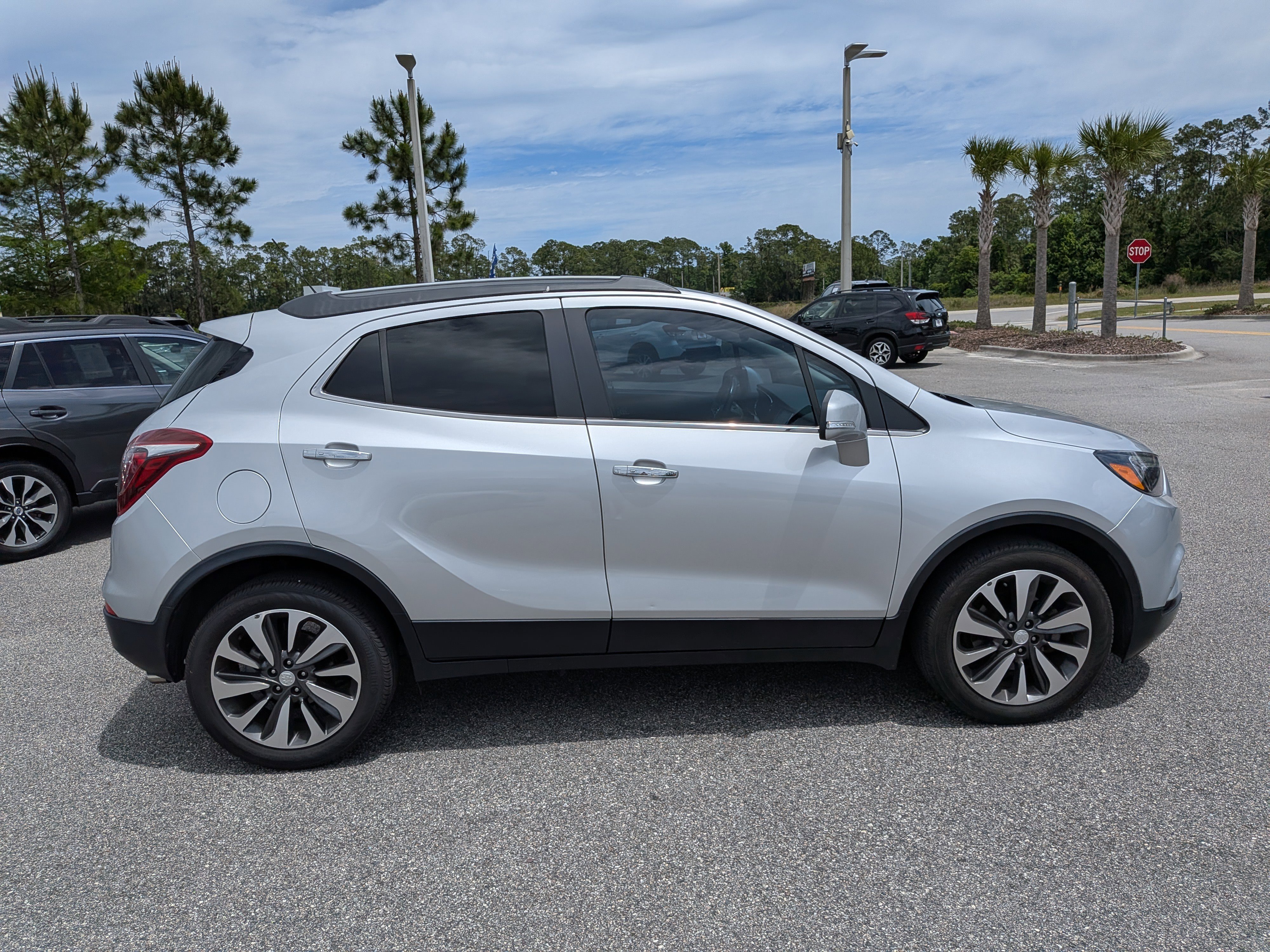 Used 2018 Buick Encore Preferred FWD image 3