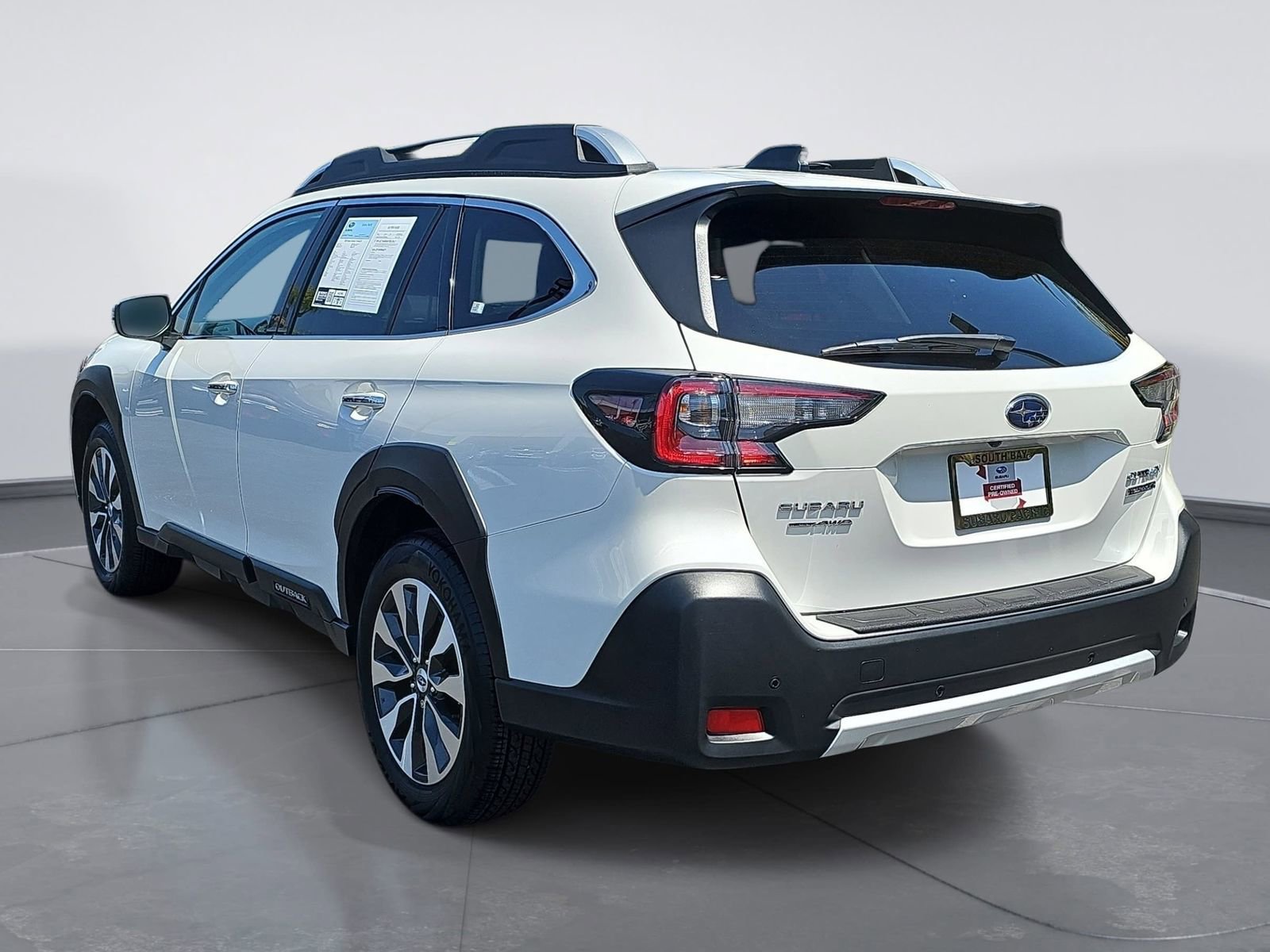 Certified 2025 Subaru Outback Touring XT AWD/4WD image 5