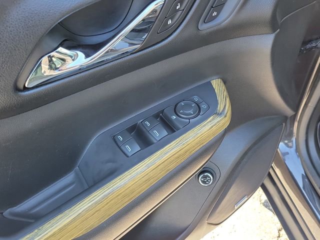 Used 2017 GMC Acadia Denali image 18