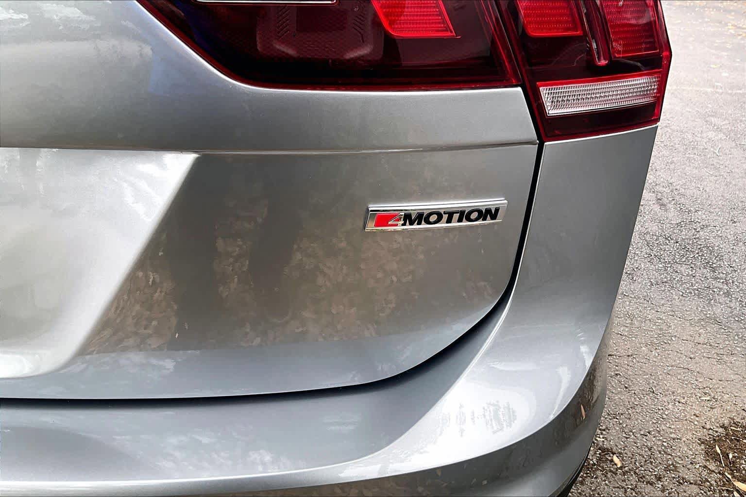 Used 2020 Volkswagen Tiguan S AWD/4WD image 10
