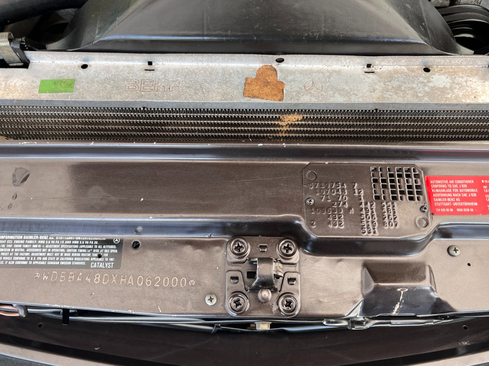 Used 1987 Mercedes-Benz 560 SL image 27