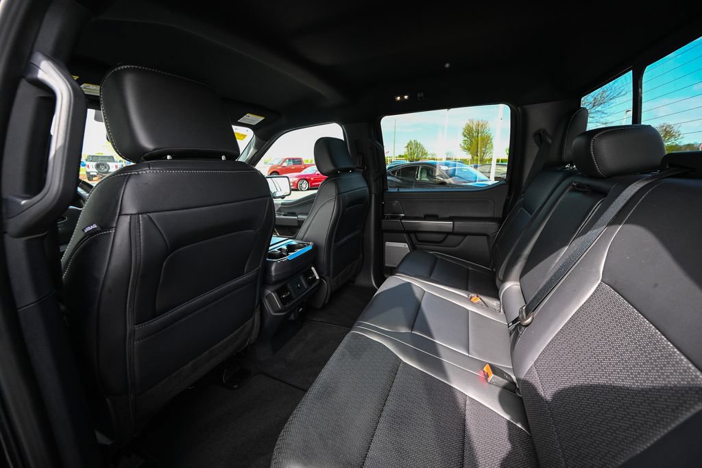 Used 2025 Ford F150 Lariat AWD/4WD image 20