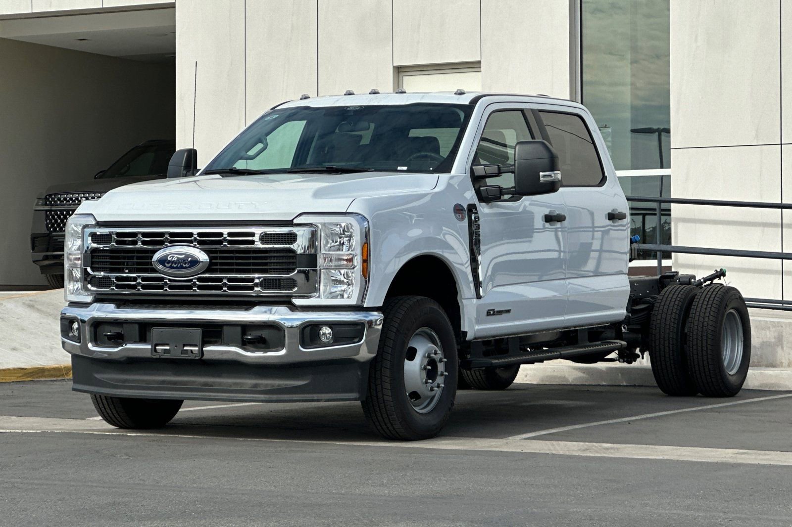 New 2026 Ford F350 XL w/ XL Chrome Package image 7