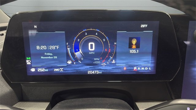 Used 2025 Chevrolet Traverse LT image 13