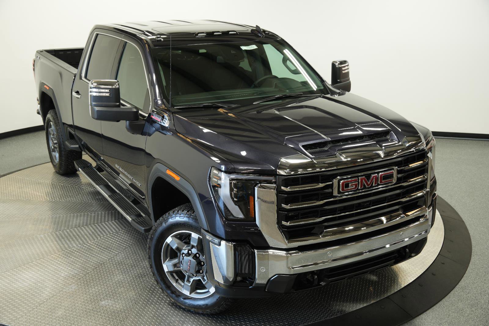 New 2025 GMC Sierra 2500 SLT w/ SLT Premium Package image 42