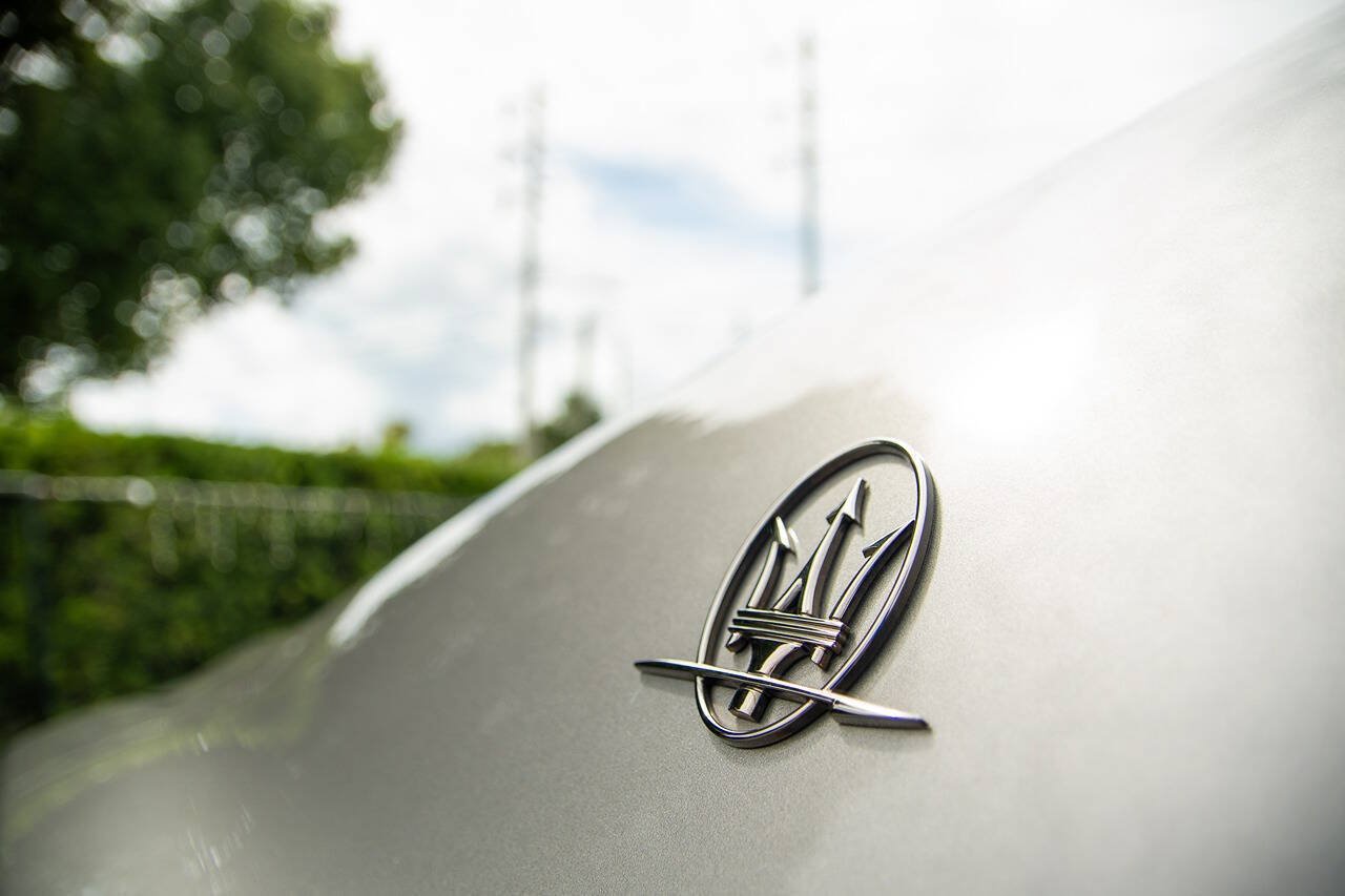 Used 2020 Maserati Ghibli RWD image 36