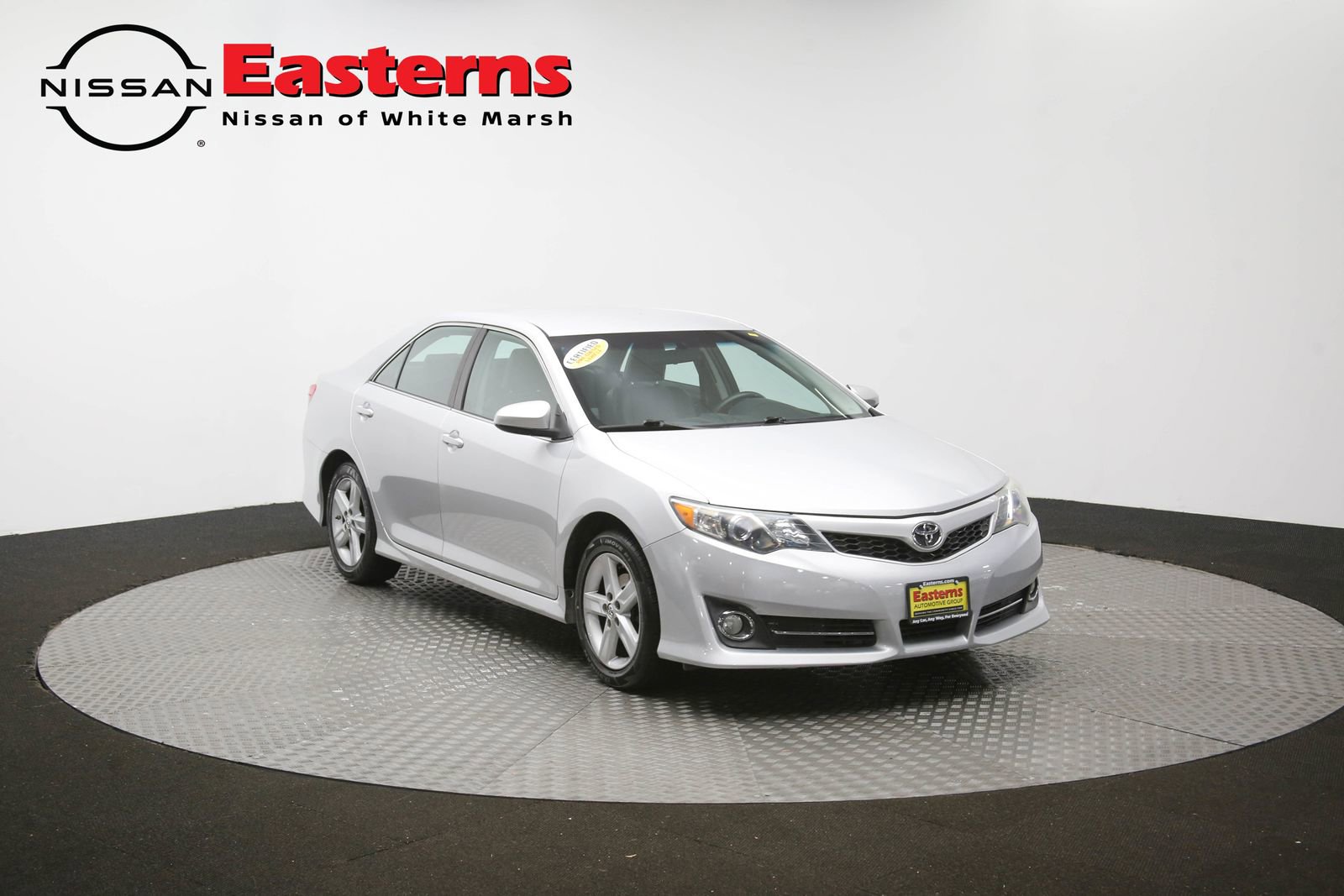 Used 2014 Toyota Camry SE FWD image 49