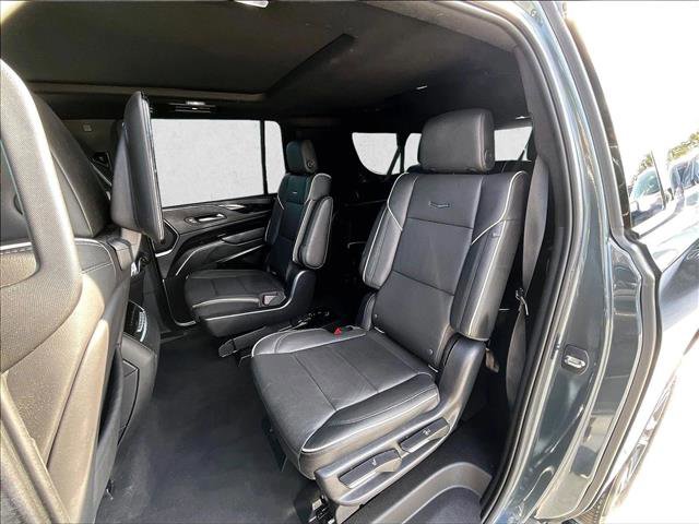 Used 2021 Cadillac Escalade ESV Sport w/ Driver Assist Tech Package image 28