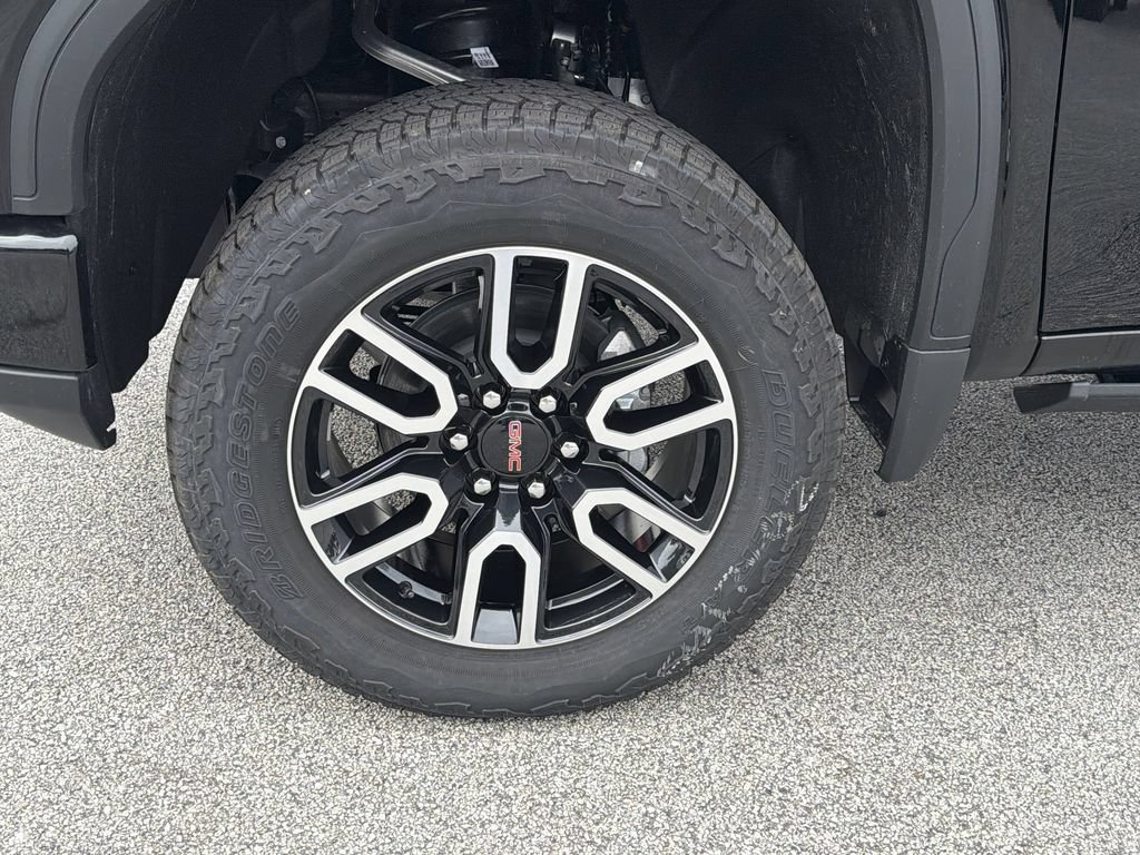New 2026 GMC Sierra 1500 AT4 w/ Technology Package AWD/4WD image 23