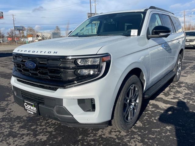 New 2025 Ford Expedition Active image 5