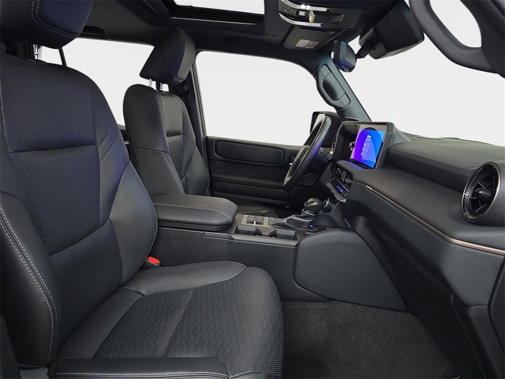 Used 2024 Toyota Land Cruiser image 11
