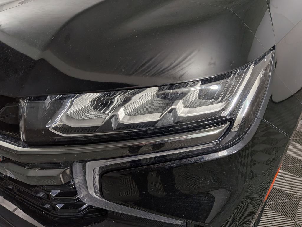 Used 2021 Chevrolet Tahoe Z71 w/ Z71 Signature Package image 15