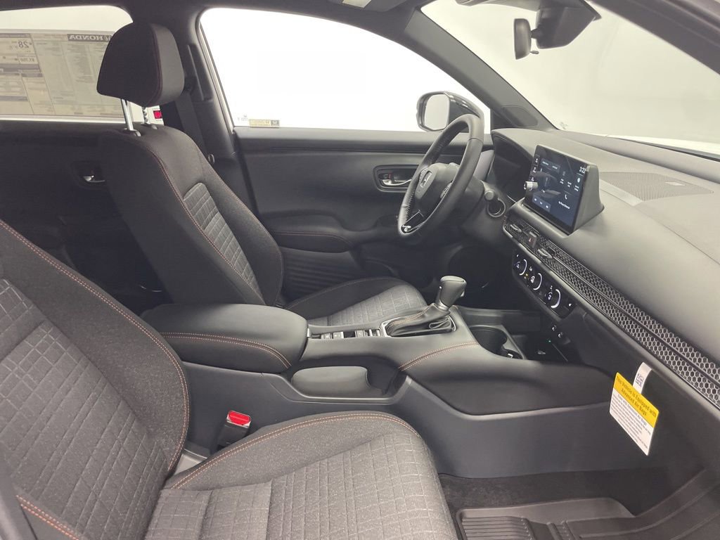 New 2026 Honda HR-V Sport image 30