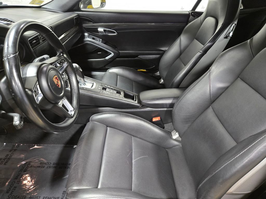 Used 2017 Porsche 911 Carrera 4S image 14