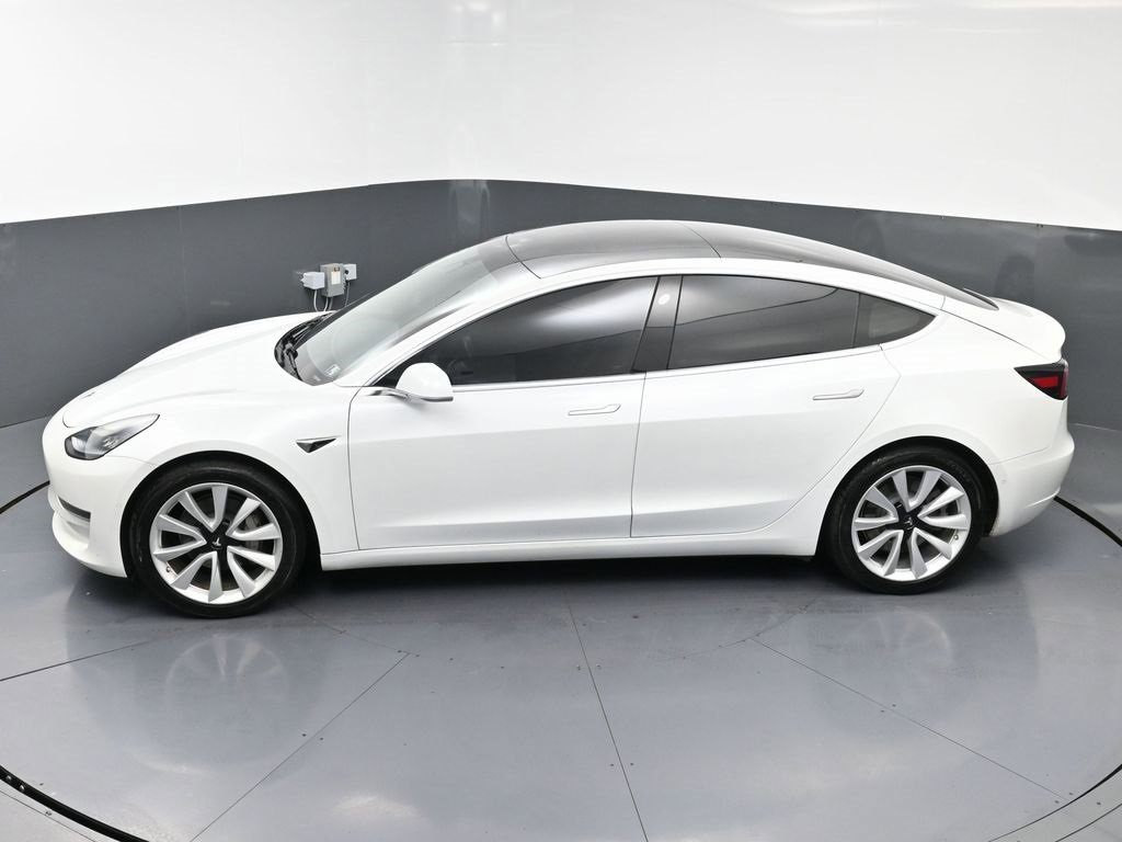 Used 2019 Tesla Model 3 Standard Range Plus image 49