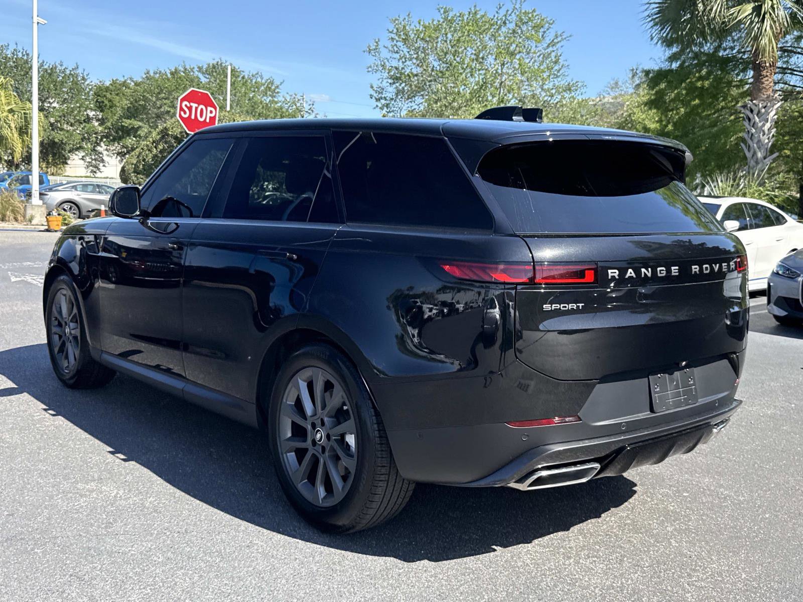 Used 2025 Land Rover Range Rover Sport S image 5